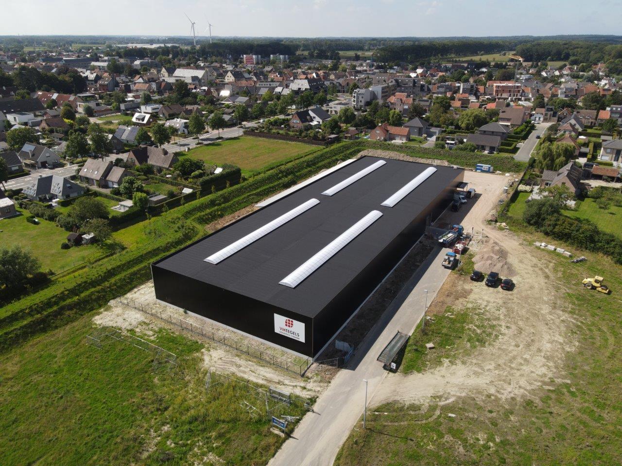VM Tegels investeert in een nieuw logistiek centrum